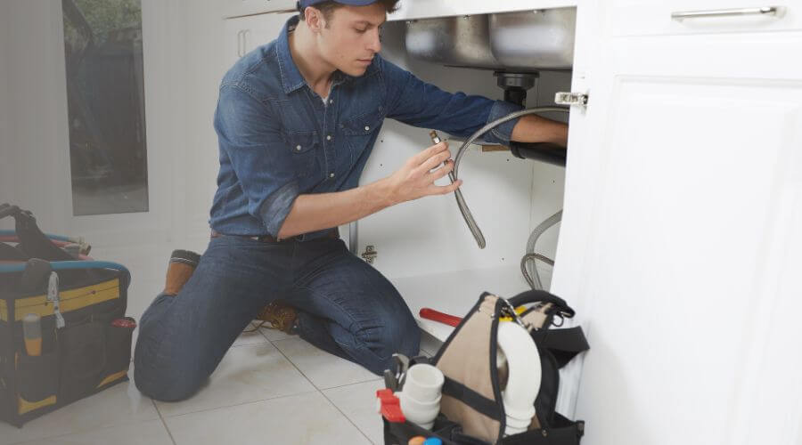 Professional emergency plumbing in Olin, IA